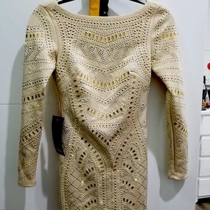 Host pick⭐️BEBE👗 open to offers✨Super gorgeous beige dress from Bebe with tags!